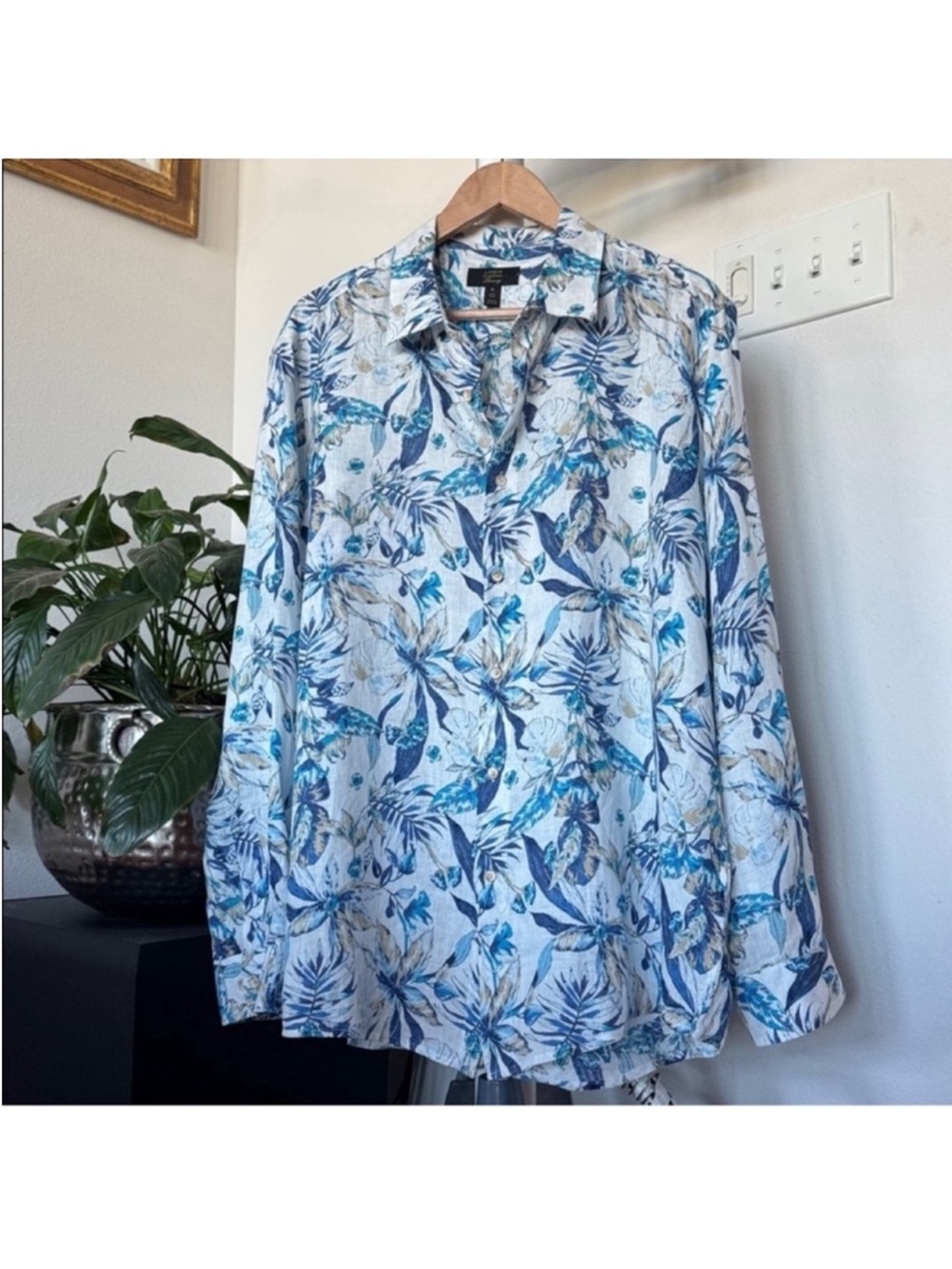 Men’s Linen Tropical Floral Button down Shirt Sz XL White Blue